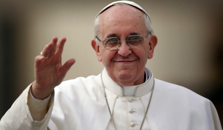 10 Regalos que tiene para ti el Papa Francisco